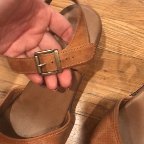 B.O.C. Clogs - Picture 8 of 10